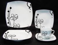 https://es.tradekey.com/product_view/20pcs-Square-Porcelain-Diner-Set-black-Flower--1477285.html