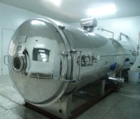 Vacuum freeze dryer