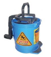 Exporting New designed patent mop wringer bucket mop bucket 