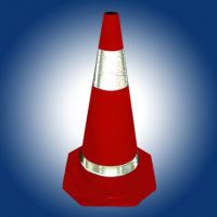 Roadway safety cone