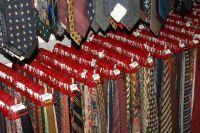 Bulk lot of 500 silk ties
