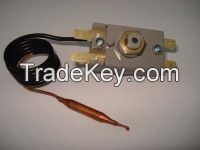 Manual reset electric water heater thermostat