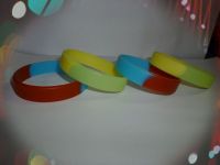 2013 Segmented colors silicone wristbands for all