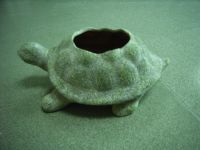 ceramic pot and t-light holder