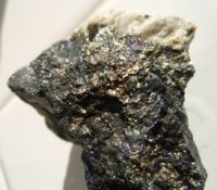 https://fr.tradekey.com/product_view/Alexanderite-Rough-840062.html