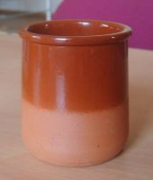 ceramic pot for food or dairy products