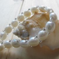 natural freshwater pearls bracelet