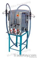 Liquid filling machine