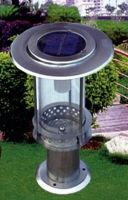 Solar lawn lamp