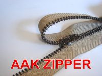 Metal zipper Y teeth--AAK