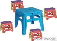 Plastic  foldable  table