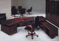 Executive Desk with Right Lateral Cabinet