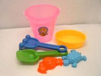 PLASTIC TOYS, CASTLE BUCKET, BEACH TOYS