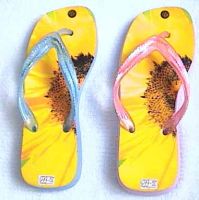 FLIP FLOPS