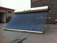 Integrate compact pressurized heat pipe solar water heaters