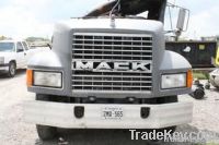 1995 Mack CH613