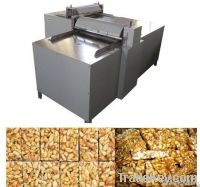 Peanut Brittle Cutting Machine|Peanut Brittle Molding Machine