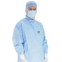 Nonwoven Surgical Gown with 3 pockets