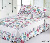 2011 fashional floral embroidery quilt