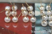 14K gold pearl earring stud