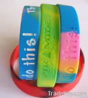 OEM Silicone Bracelet Silicone Band with Customer's Design Logo