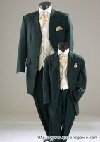 2014 new men's men wedding beige slim fit suits the groom best man wedding dress black matte ( jacket + vest + pant )