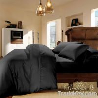 Black Bedding Set