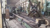 Heavy duty lathe ...