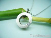 https://www.tradekey.com/product_view/2011-Lastest-Fashion-316l-Stainless-Steel-Necklace-Nice-Jewelry-1930788.html