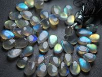 labradorite briolette beads