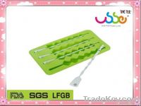 silicone ice tray with ice lolly