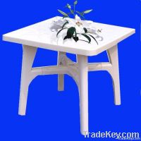 plastic square table