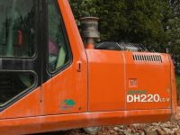 Used dawoo 220lc excavator