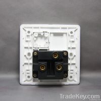 K100 British Wall Socket With Switch