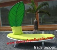Chaise lounge with leaf and water resistant cushion