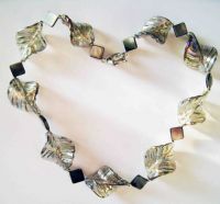 Black Lip Shell & Gray Glaze Necklace