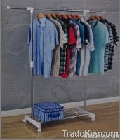 Single cloth hanger