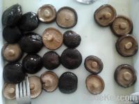 https://fr.tradekey.com/product_view/Canned-Shiitake-Mushroom-2144646.html