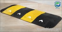 Relective Rubber Speed Bump Used For Road Safety