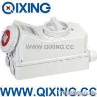 CEE SOCKET WITH SWITCHES AND MECHANICAL INTERLOCK