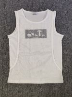 girl's tanktop with lace