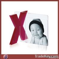 Square acrylic/lucite photo/pictuure frame with X-shaped support