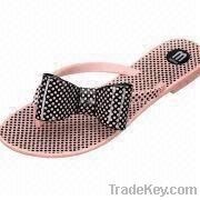 https://ar.tradekey.com/product_view/2012-New-Style-Women-039-s-Flip-flops-2192295.html