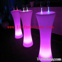 LED COCKTAIL TABLE