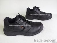Safety shoes from factory directly