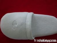 Hand-made velour foam slipper with dotted sole