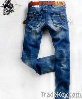 Retail and wholesale fashion jeans in stock