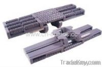 Side flex chains conveyor with low noise accumulation roller