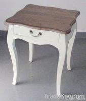 https://ar.tradekey.com/product_view/Antique-Bedroom-Furniture-bedside-Table-3971094.html