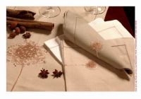 Napkin with garlic embroidery